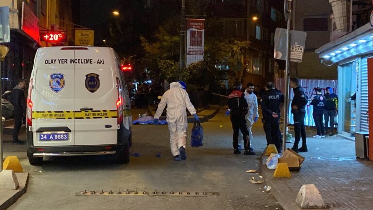 Beyoğlu’nda silahlı atak: 1 ölü, 1 yaralı