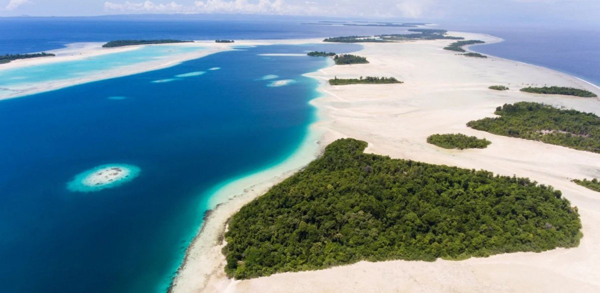 Endonezya, 100’den fazla tropikal adanın geliştirme haklarını satıyor #1