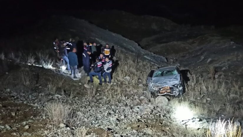 Malatya’da araba şarampole uçtu: 1 ölü, 1 yaralı