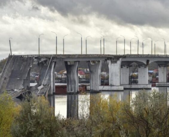 Ukrayna’da devrilen stratejik Antonovski Köprüsü’nün son hali
