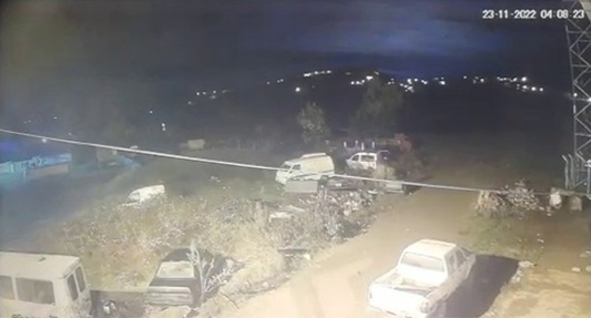 Deprem anında ortaya çıkan ışık Zonguldak ta kaydedildi #1