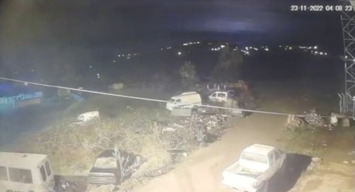 Deprem anında ortaya çıkan ışık Zonguldak ta kaydedildi #2