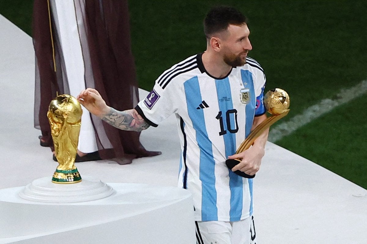 Arjantin, Dünya Kupası nı kaldırdı #4