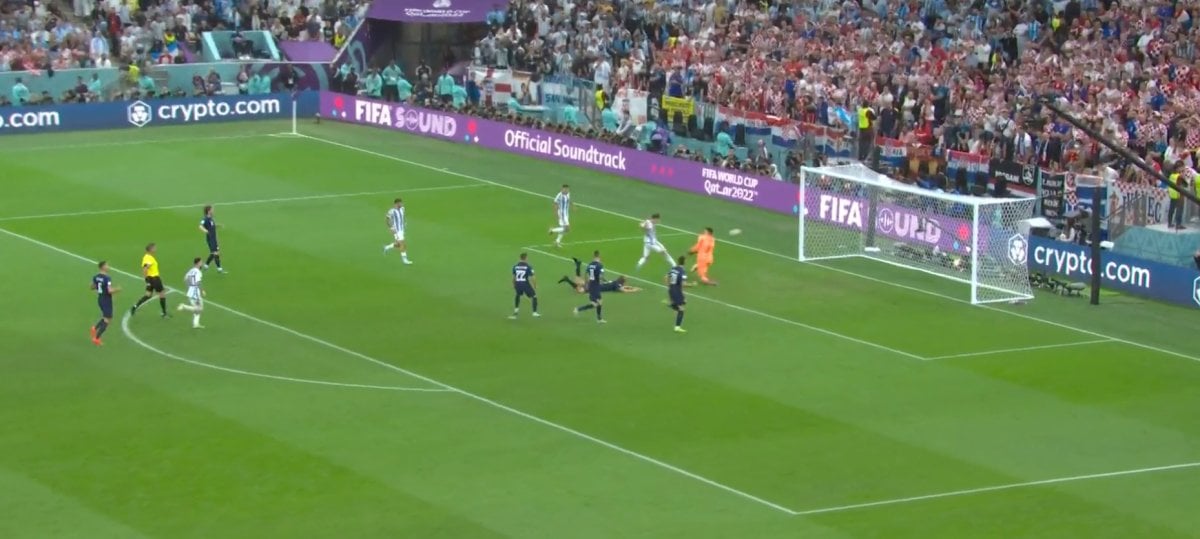 Arjantinli Alvarez’den Hırvatistan’a muhteşem gol #5