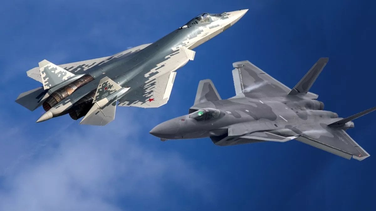 Çin savaş jetinden ABD uçağına taciz #1