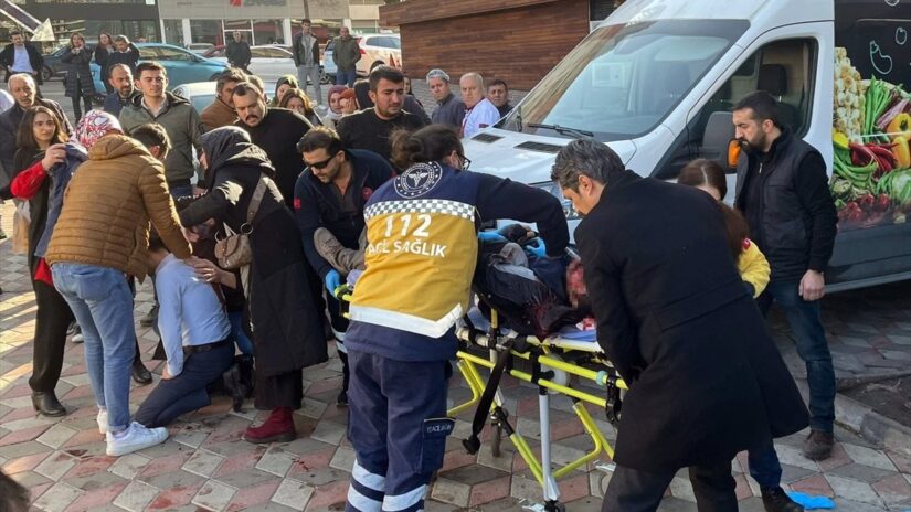 Daha Önceki Ülkü Ocakları Başkanı Sinan Ateş silahlı hamlede hayatını yitirdi