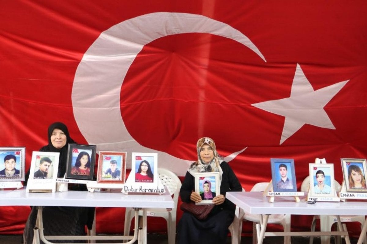 Diyarbakır da evlat nöbeti 1202 gündür kararlılıkla devam ediyor #2