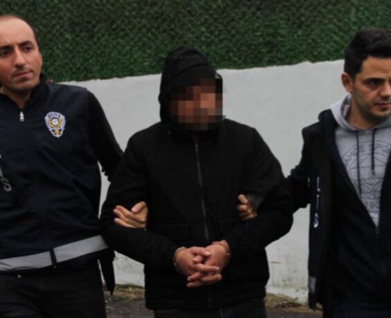 İzmir’de doktorun burnunu kıran kuşkulu tutuklandı