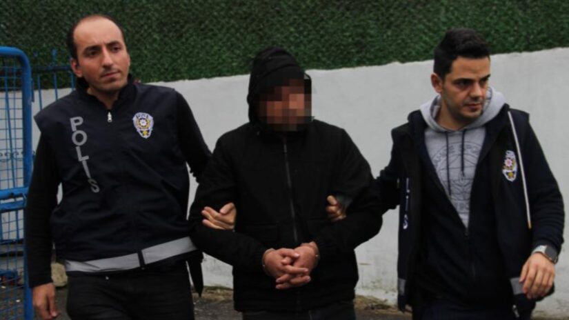 İzmir’de doktorun burnunu kıran kuşkulu tutuklandı