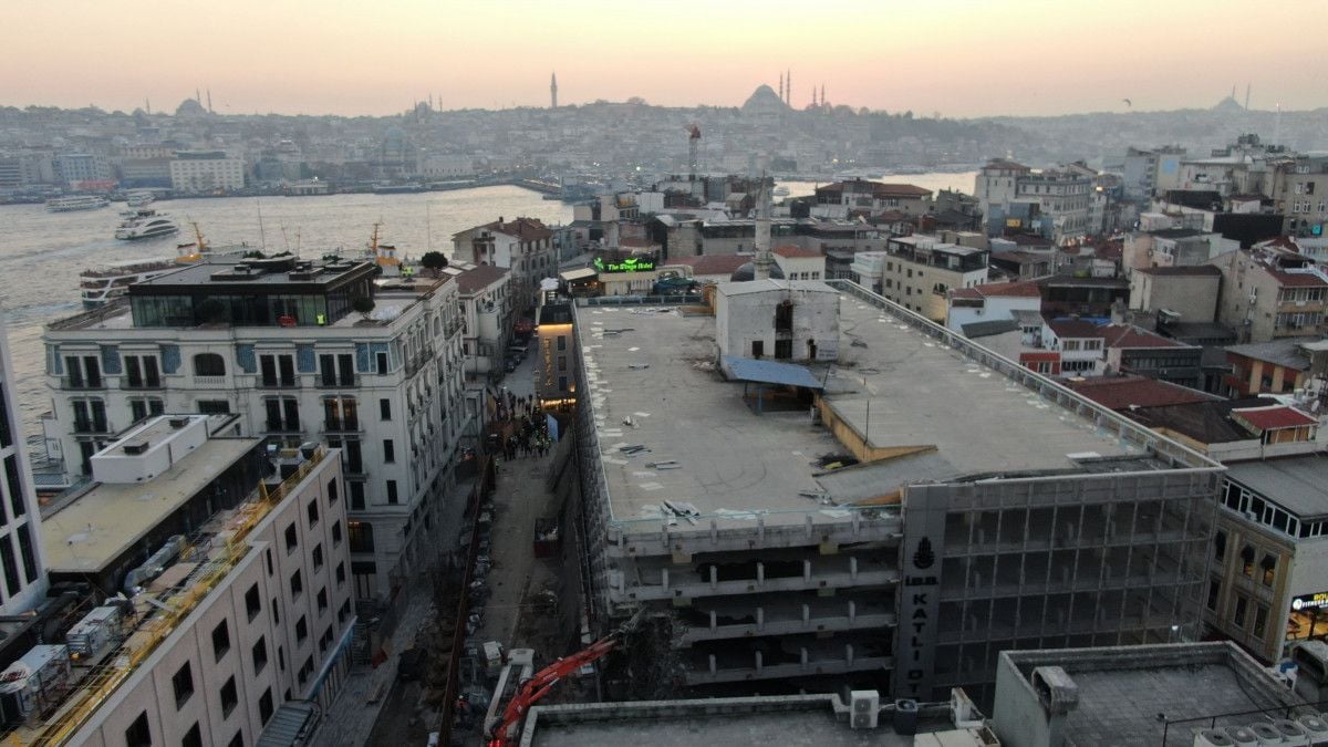 Karaköy Katlı Otoparkı nda yıkım başladı #5