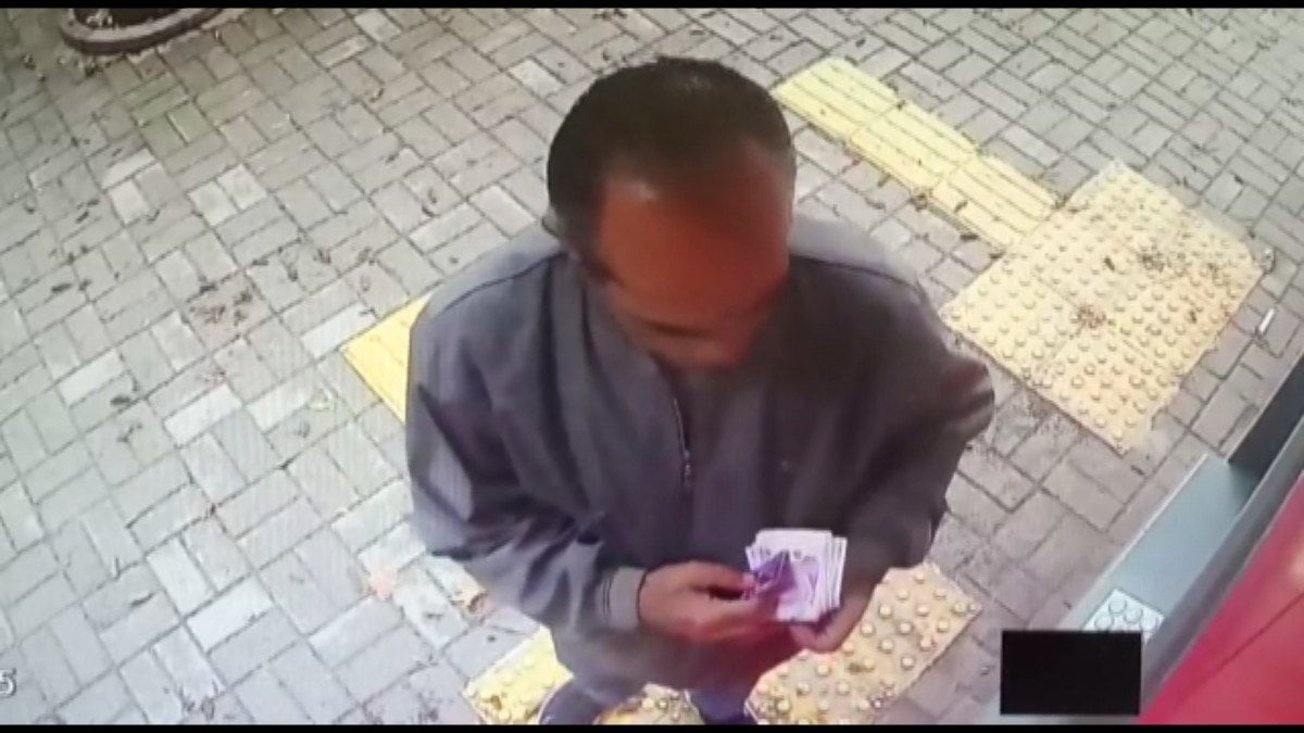 Karaman da ATM de unutulan parayı aldı, ‘kumarda kaybettim’ dedi #1