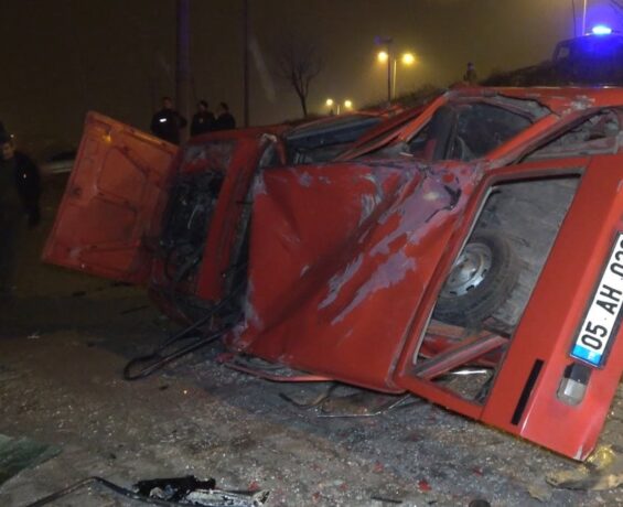 Kırıkkale’de araba alt caddedeki taşıtın üstüne düştü: 1 ağır yaralı