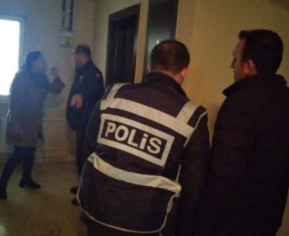 Kırşehir’de anne, oğlunun serbest bırakılan tacizcisinin evini bastı