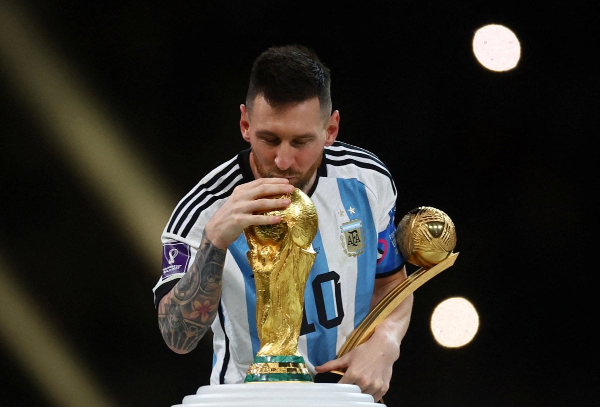 Lionel Messi nin kupa koleksiyonu #2