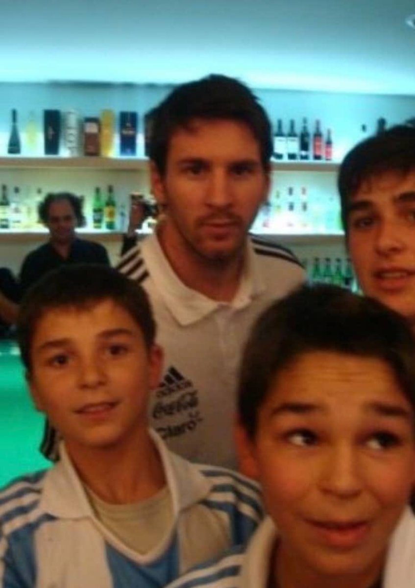 Messi ve Alvarez in 11 yıl önce çektirdiği fotoğraf ortaya çıktı #1
