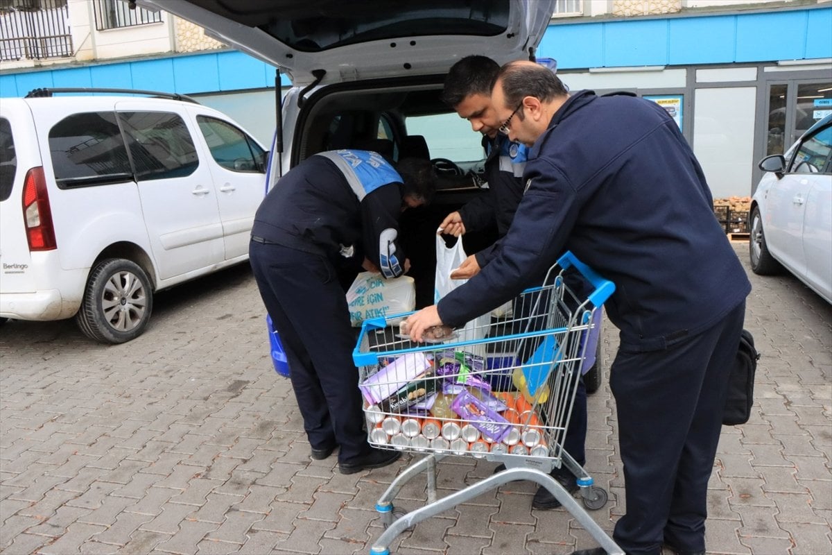 Şanlıurfa da tarihi geçmiş ürün satan marketlere ceza kesildi #6