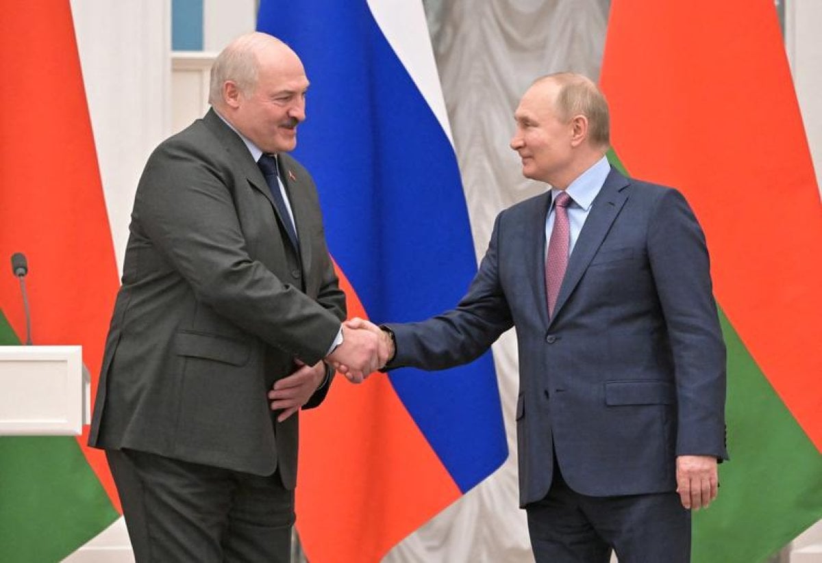Vladimir Putin den Belarus a dikkat çeken ziyaret #2