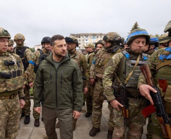 Vladimir Zelensky, Donetsk’i ziyaret etti