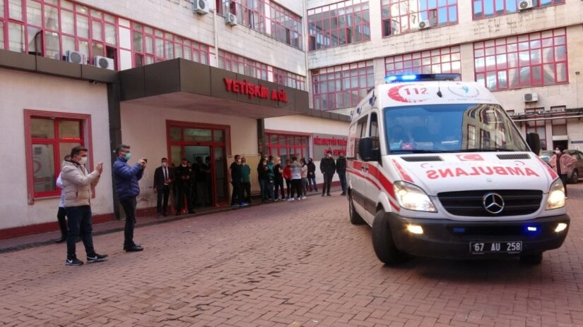 Zonguldak’ta sırça parçasıyla yaralanan birey sağlık kurumunda kurtarılamadı
