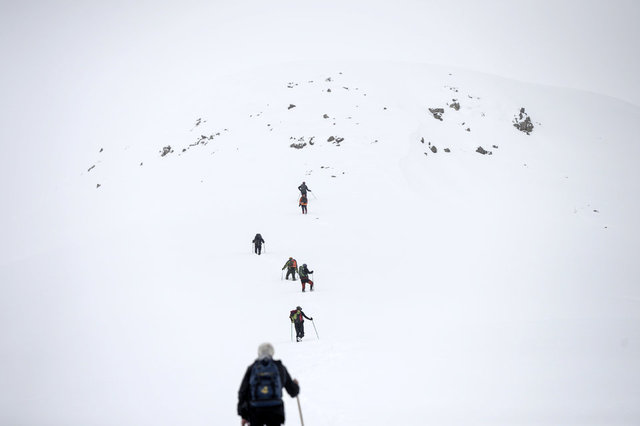 Tunceli'de dağcılar 2800 rakımlı Gelincik Zirvesi'ne tırmandı