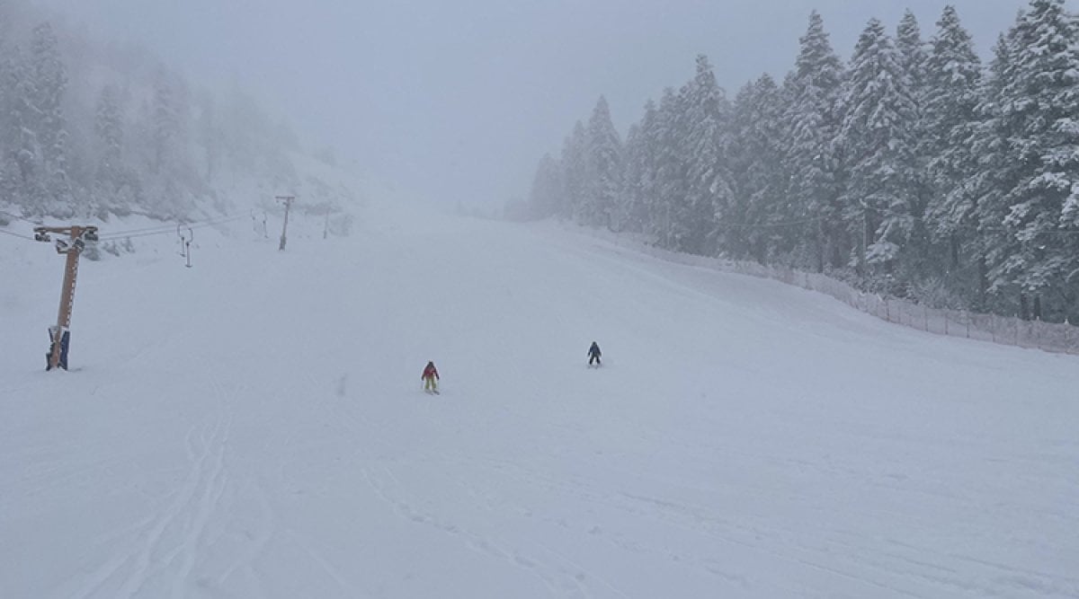 Atabarı Kayak Merkezi sezonun ilk ziyaretçilerini ağırladı #2