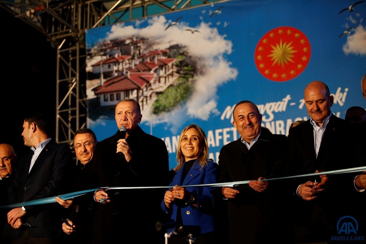 Cumhurbaşkanı Erdoğan Manavgat ta konutların teslim törenine katıldı #2