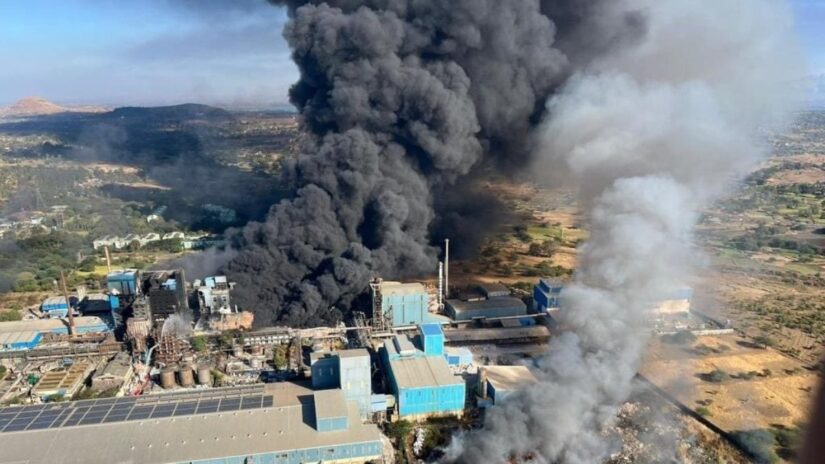 Hindistan’da fabrika yangını: 2 ölü, 14 yaralı