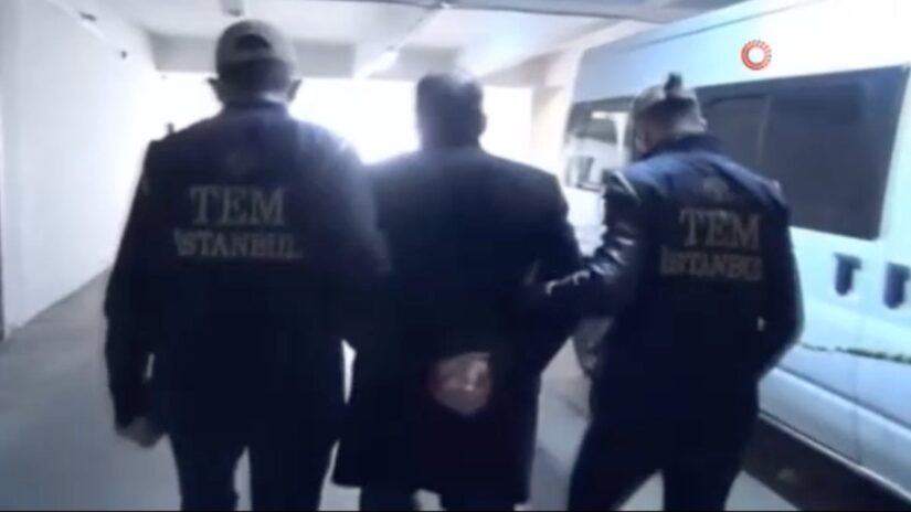 İstanbul’da FETÖ kaçaksı daha önceki yüzbaşı tutuldu