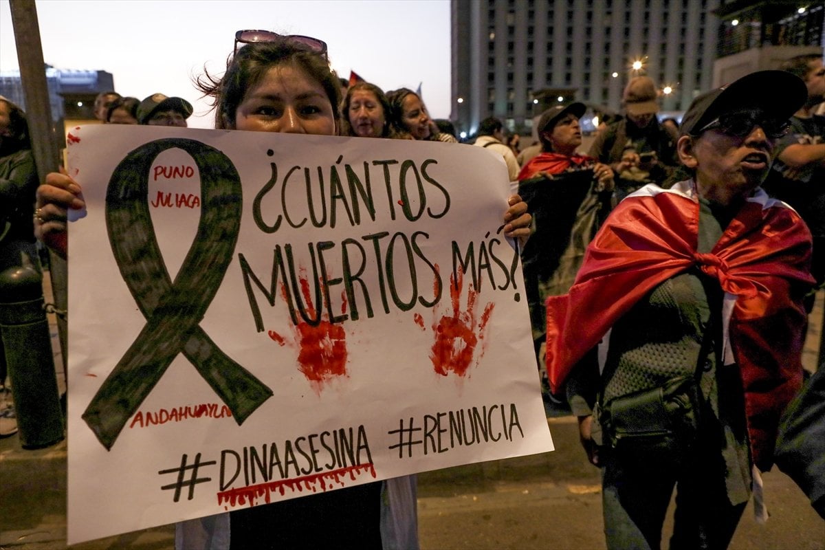 Peru da hükümet karşıtı protestolar sürüyor: 47 ölü #11