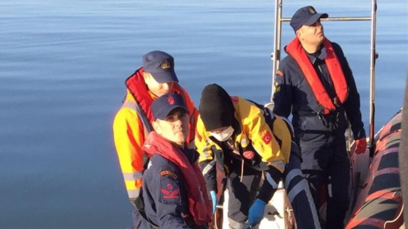 Sinop sarihlerinde denize düşen gemicinin cesedi bulundu